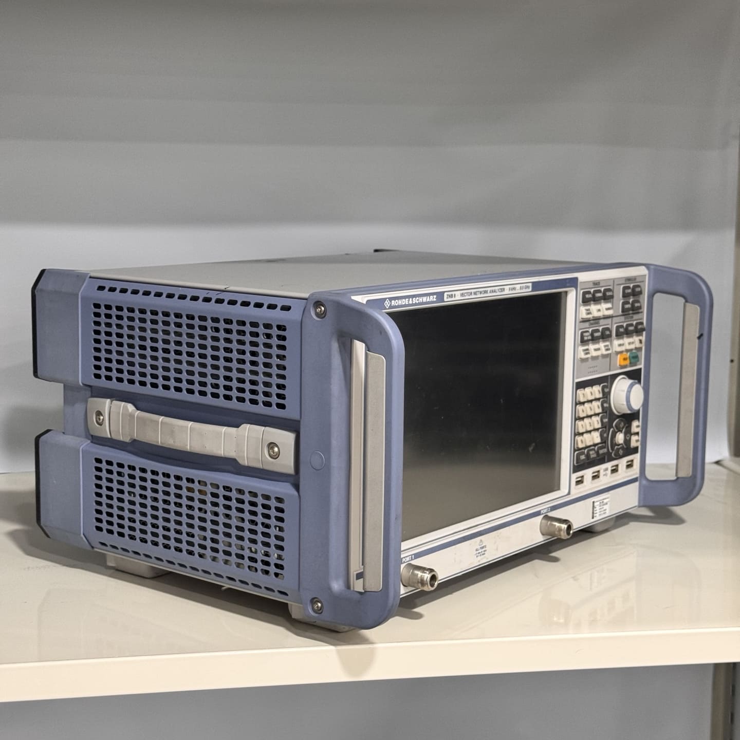 [중고] [렌탈] Rohde & Schwarz ZNB 8 Vector Network Analyzer